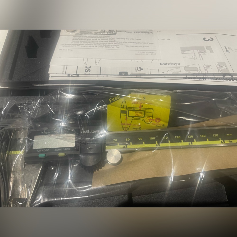 Mitutoyo 500-196-30CAL Absolute Advanced Digimatic Caliper